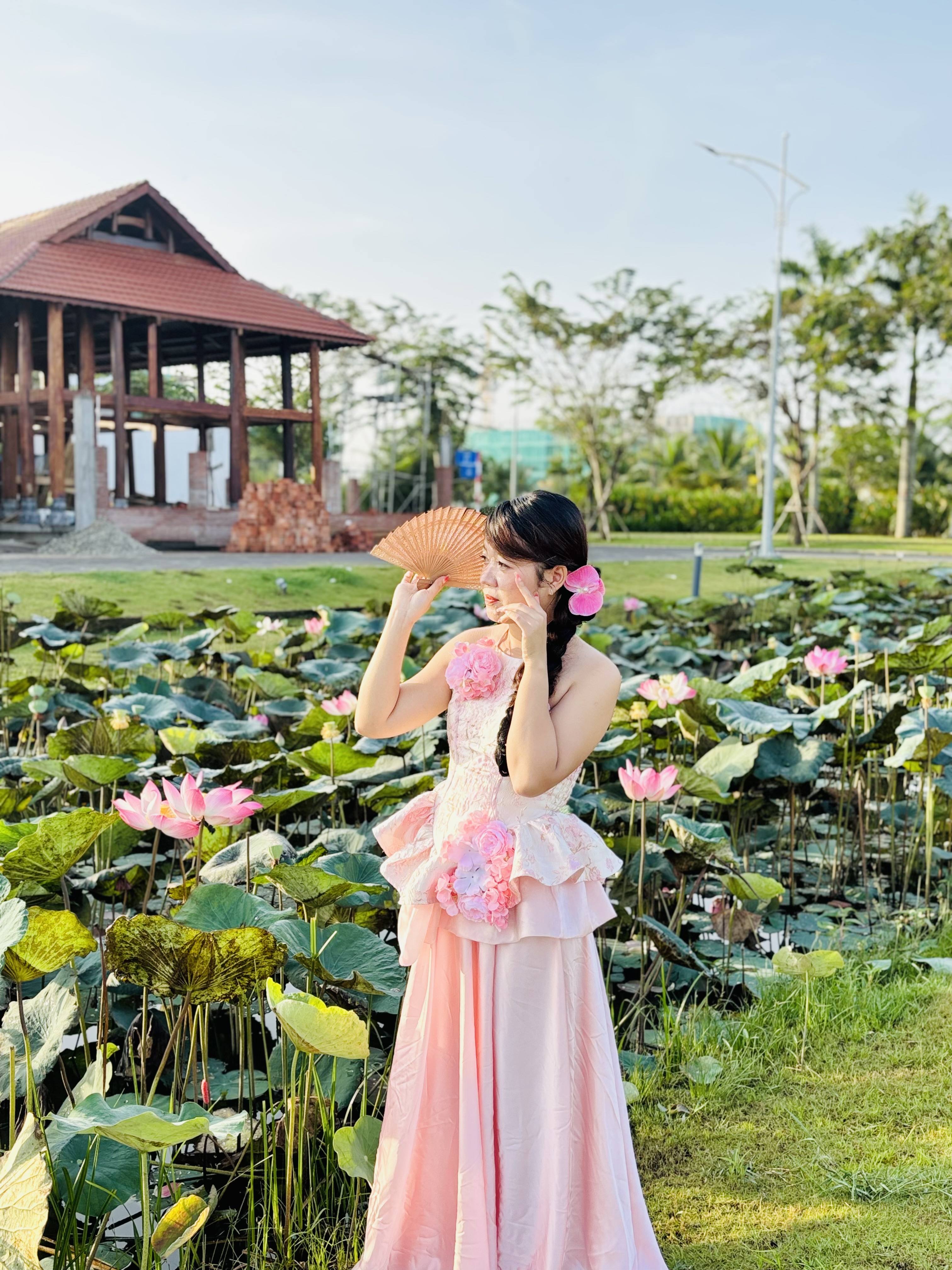 Mùa Xuân 2026 tại hồ Sen